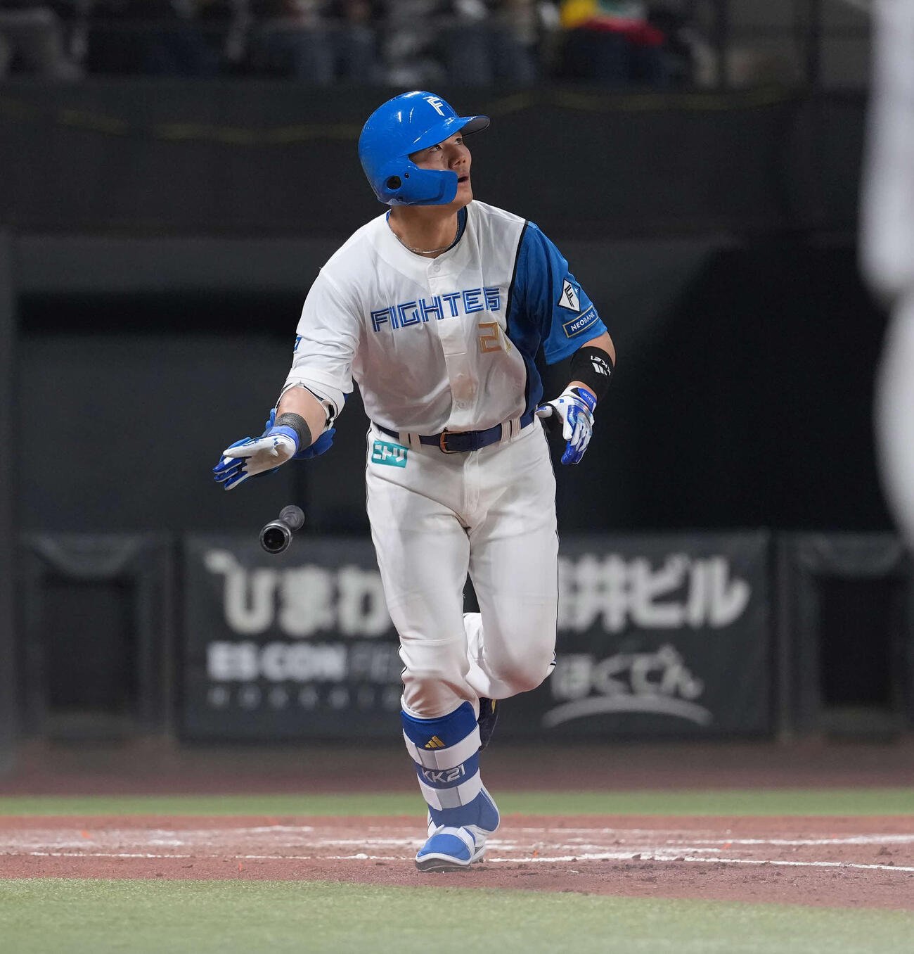 日本ハム対ロッテ　2回裏日本ハム2死一、二塁、3点本塁打を放つ清宮幸（撮影・井上学）