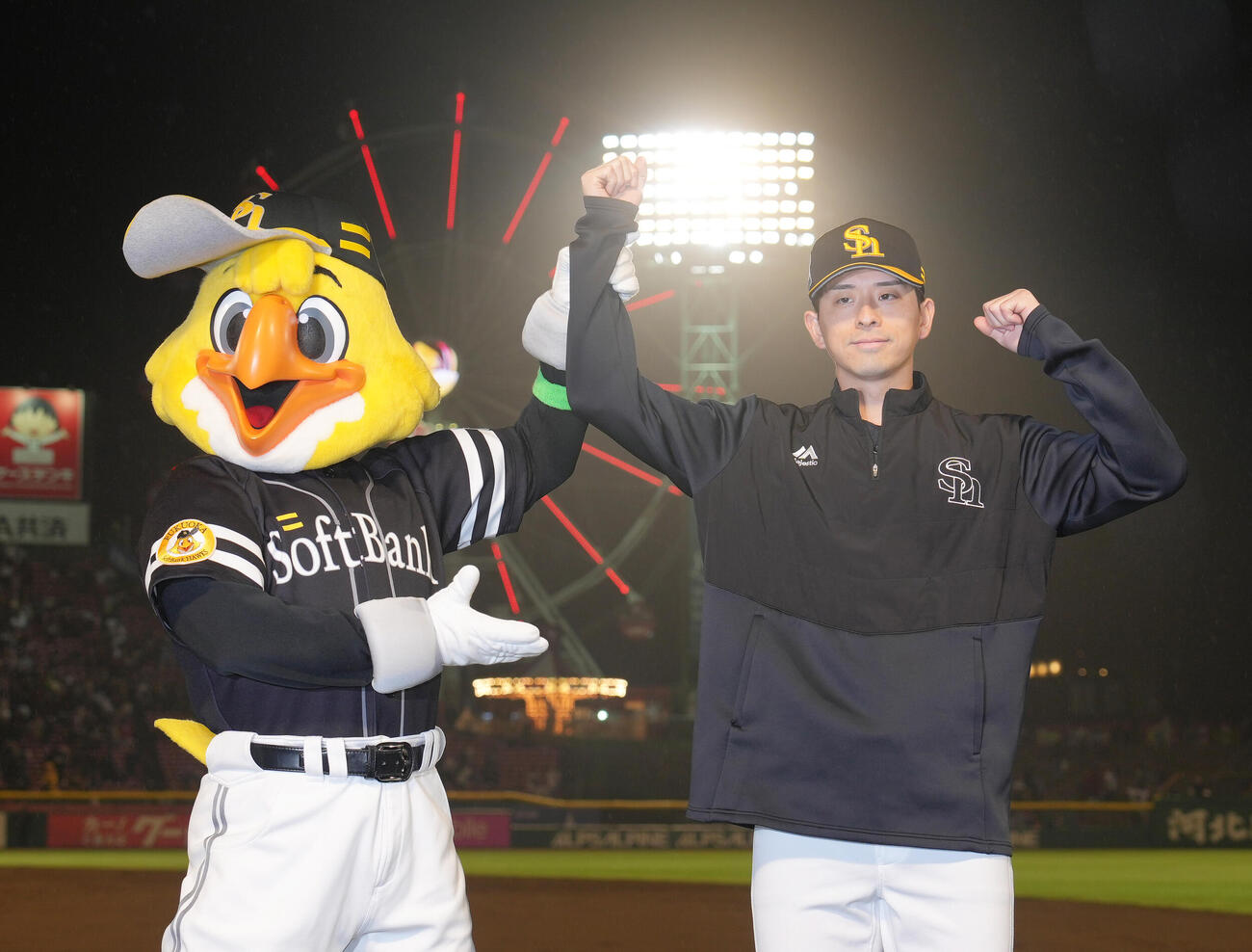 楽天対ソフトバンク　6回1失点で勝利を挙げたソフトバンク大関（撮影・足立雅史）