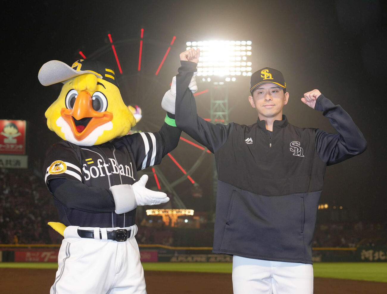 楽天対ソフトバンク　6回1失点で勝利を挙げたソフトバンク大関（撮影・足立雅史）
