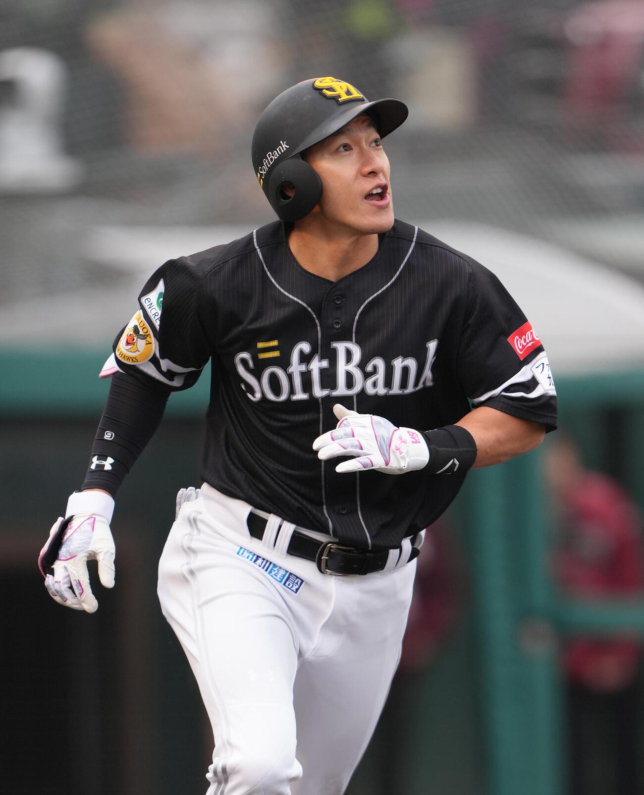 楽天対ソフトバンク　3回表ソフトバンク1死一塁、柳田は右越え2点本塁打を放つ（撮影・足立雅史）