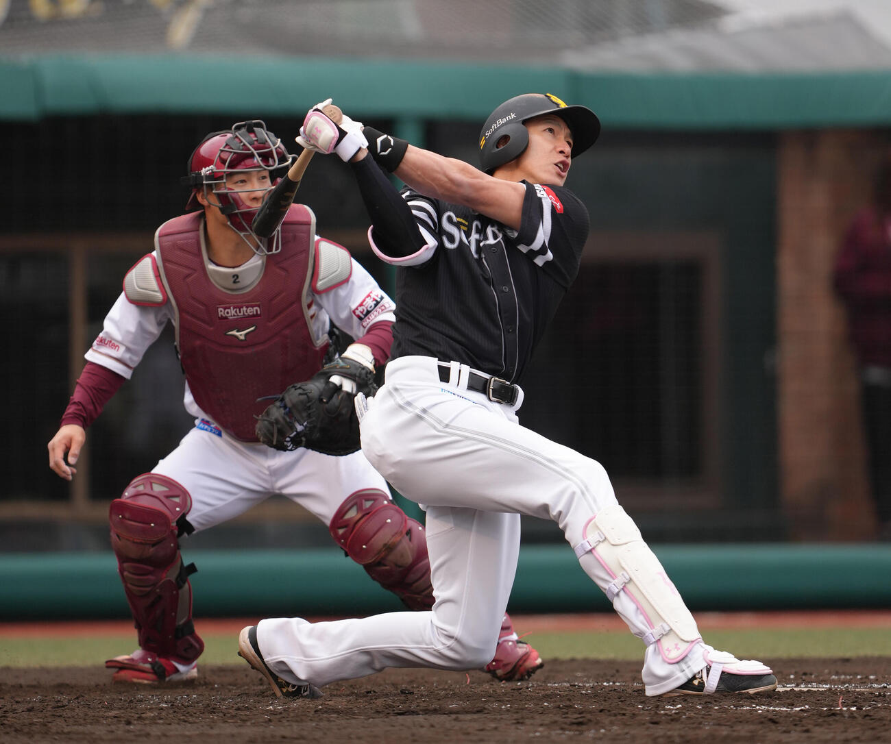 楽天対ソフトバンク　3回表ソフトバンク1死一塁、柳田は右越え2点本塁打を放つ（撮影・足立雅史）