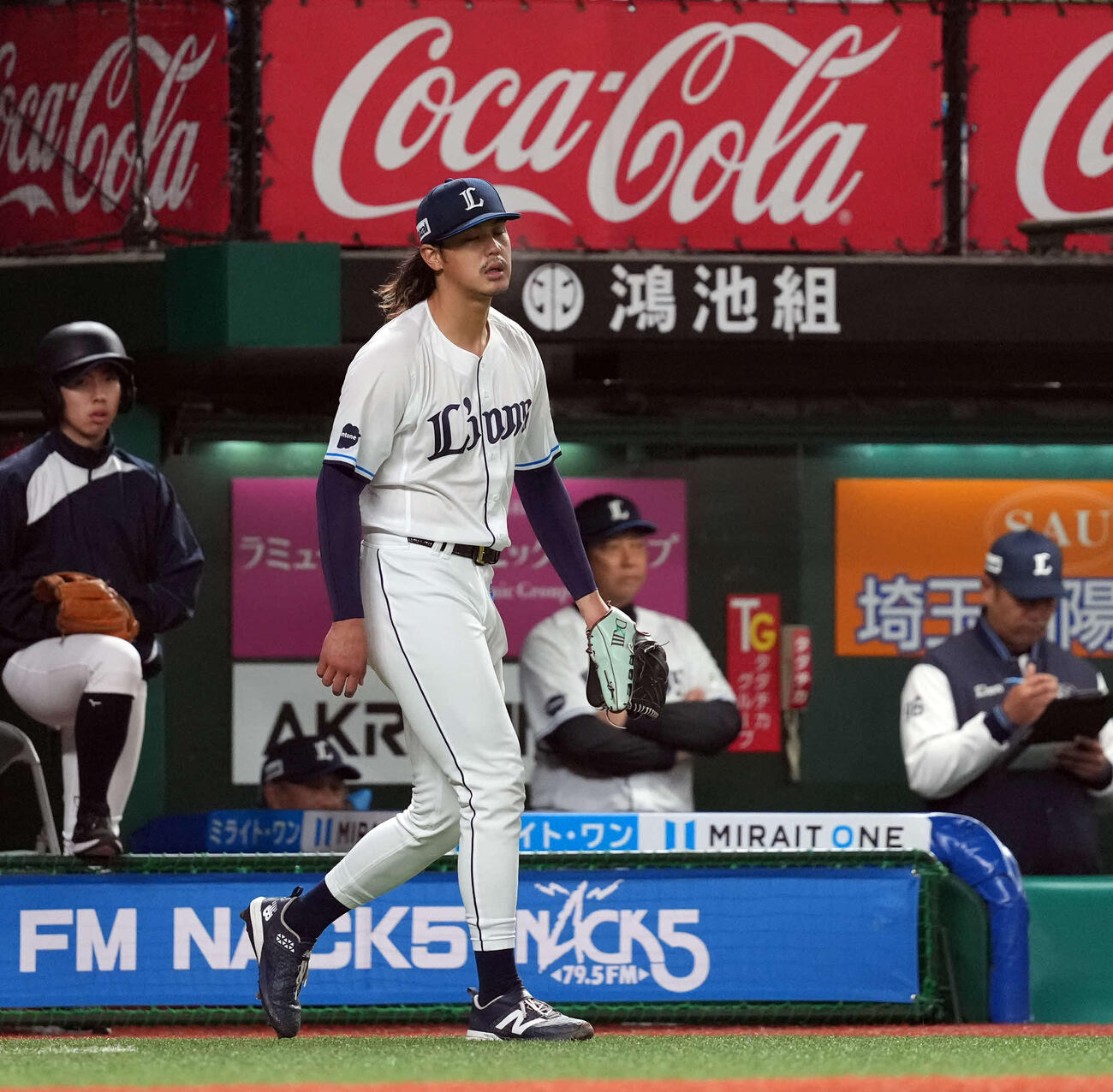 西武対オリックス　6回表オリックス無死二塁、広岡の右前適時打で先制を許す西武の先発高橋光（撮影・たえ見朱実）