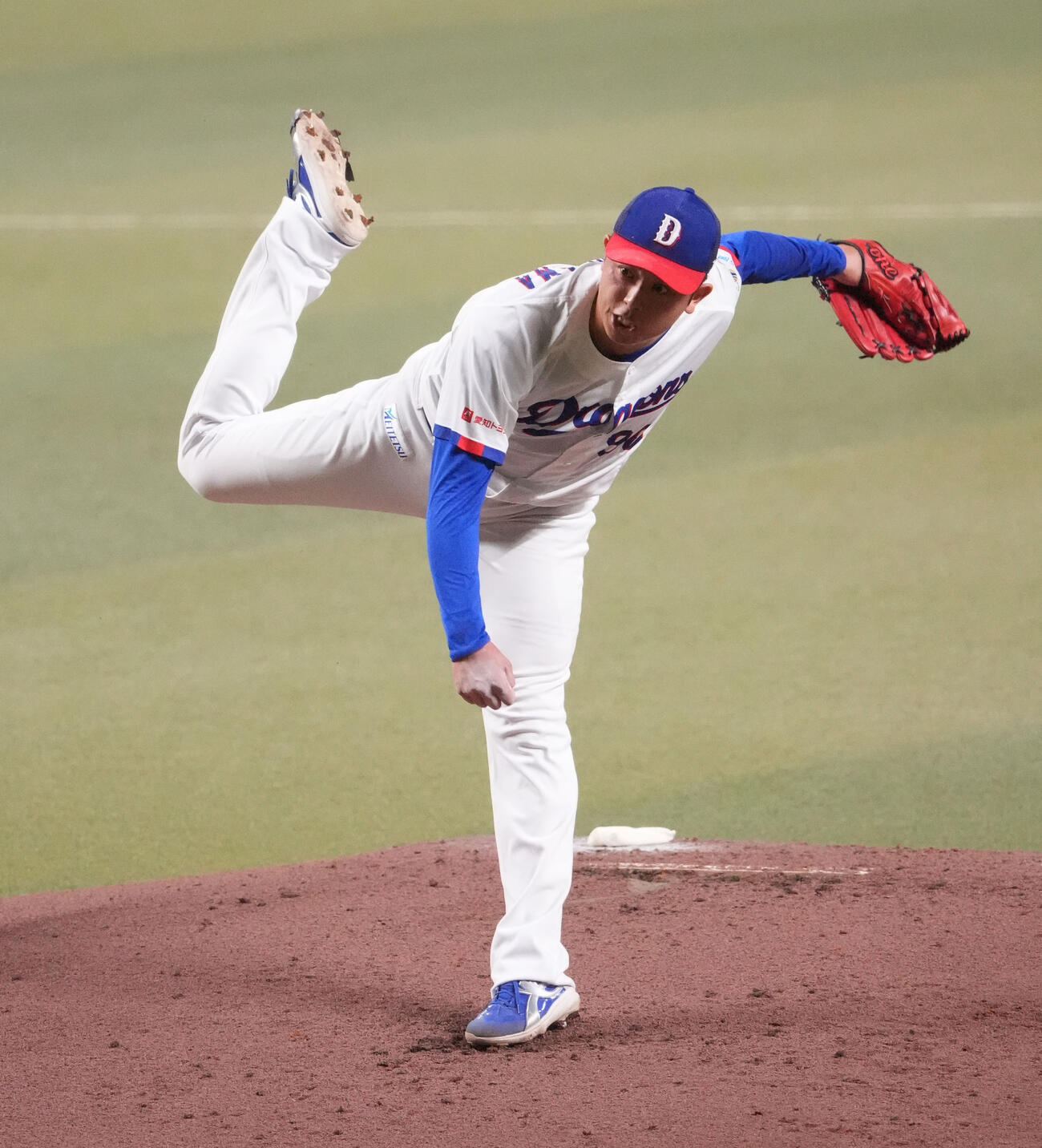 中日対巨人　試合前、シート打撃に登板する松山（撮影・森本幸一）