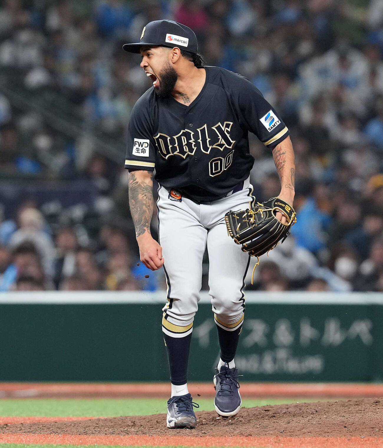 西武対オリックス　完封勝利を飾ったオリックスのアンダーソン・エスピノーザ（撮影・たえ見朱実）