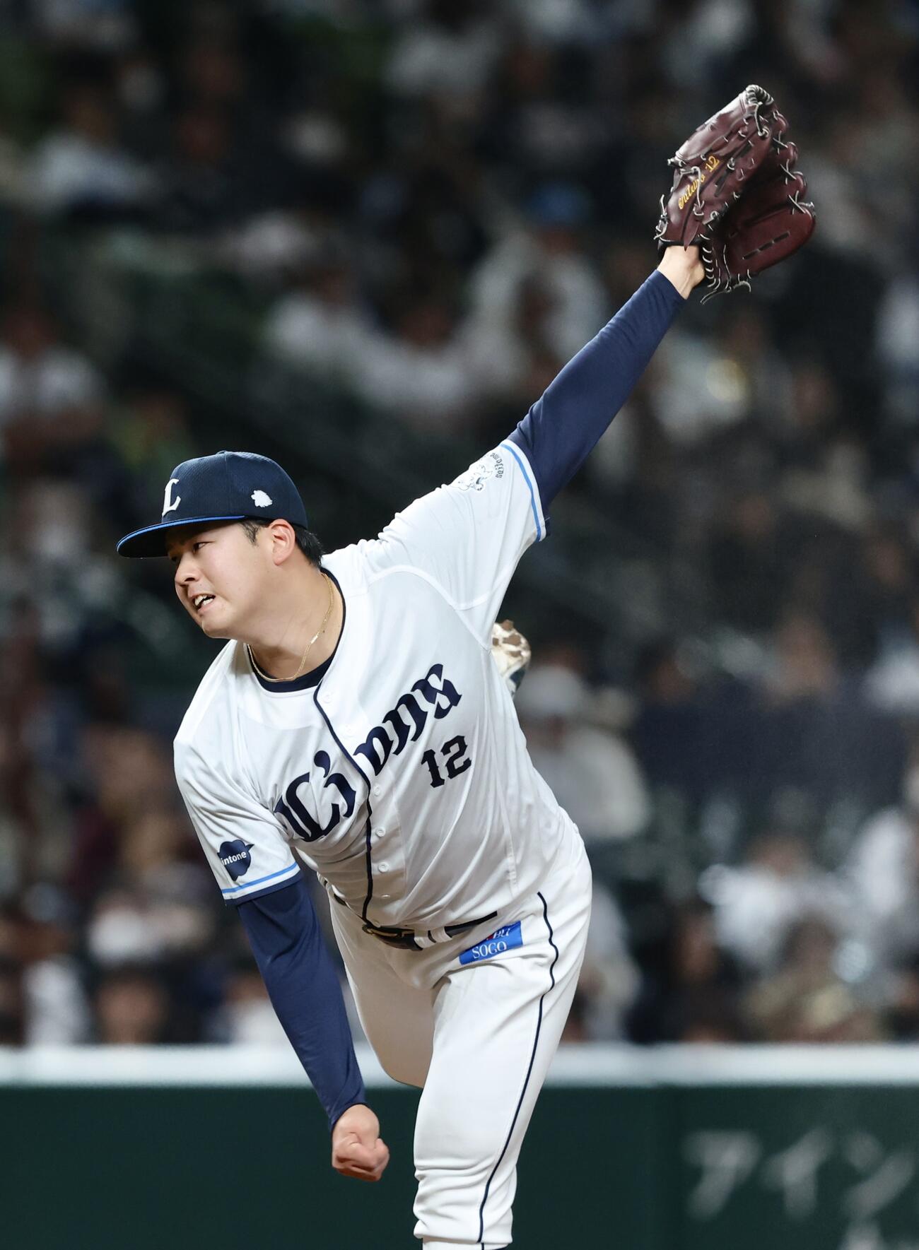 西武対楽天　3回表、力投する渡辺（撮影・河田真司）