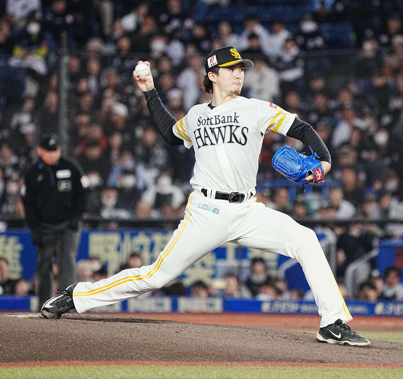 ロッテ対ソフトバンク　ソフトバンク先発の上沢（撮影・小沢裕）