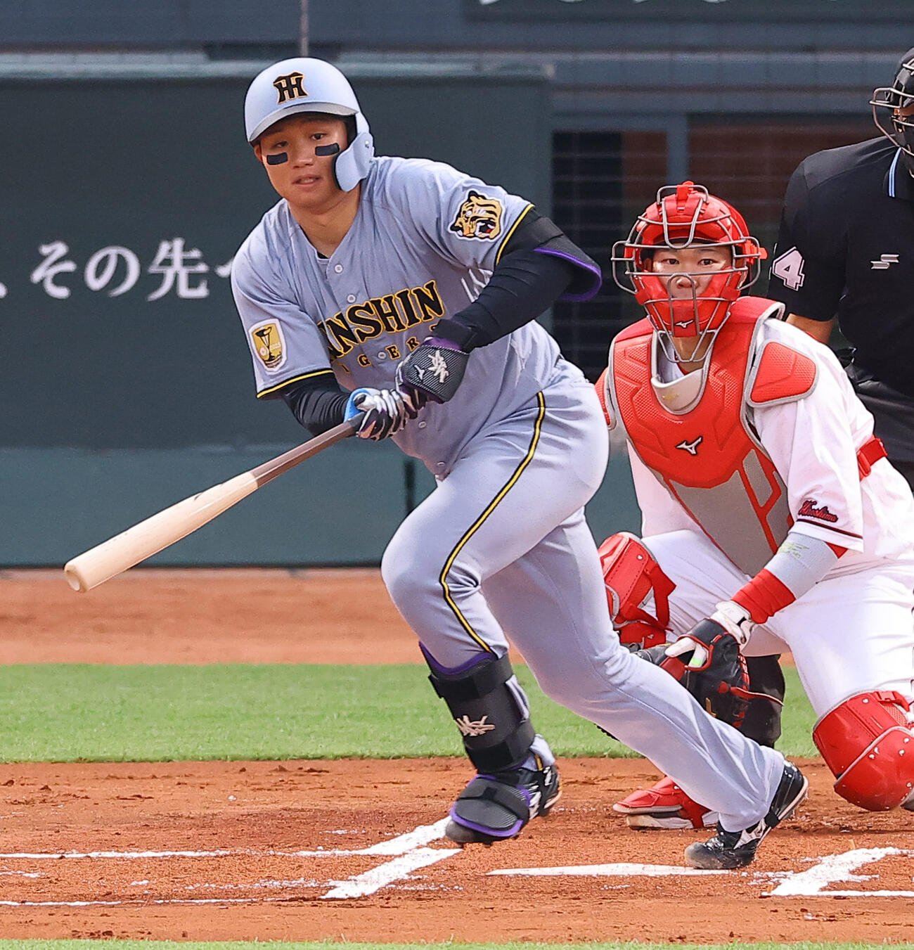 広島対阪神　1回表阪神1死二塁、森下は先制適時打を放つ（撮影・上田博志）