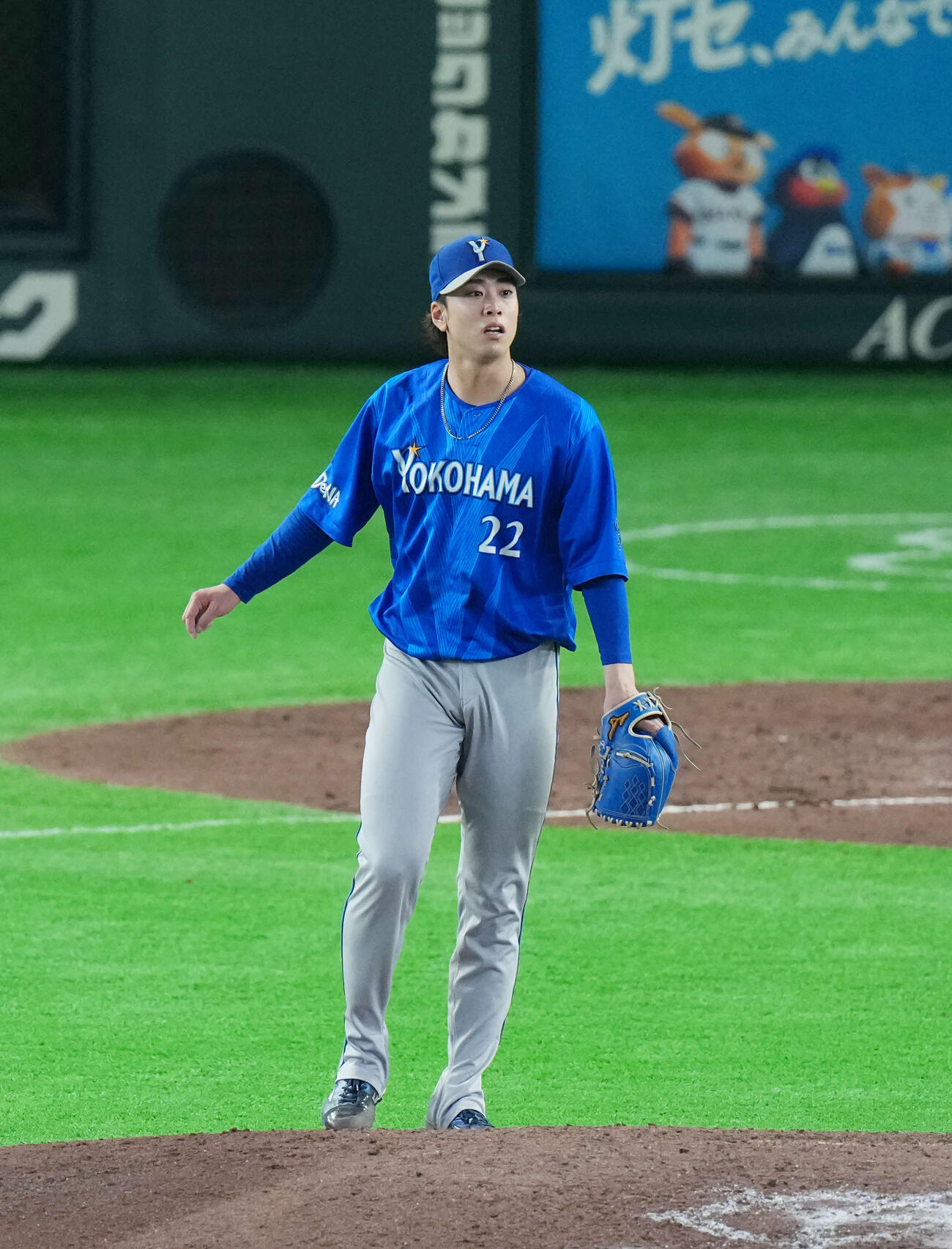 巨人対DeNA 4回裏巨人無死一塁、増田陸に2点本塁打を浴びる入江（撮影・増田悦実）