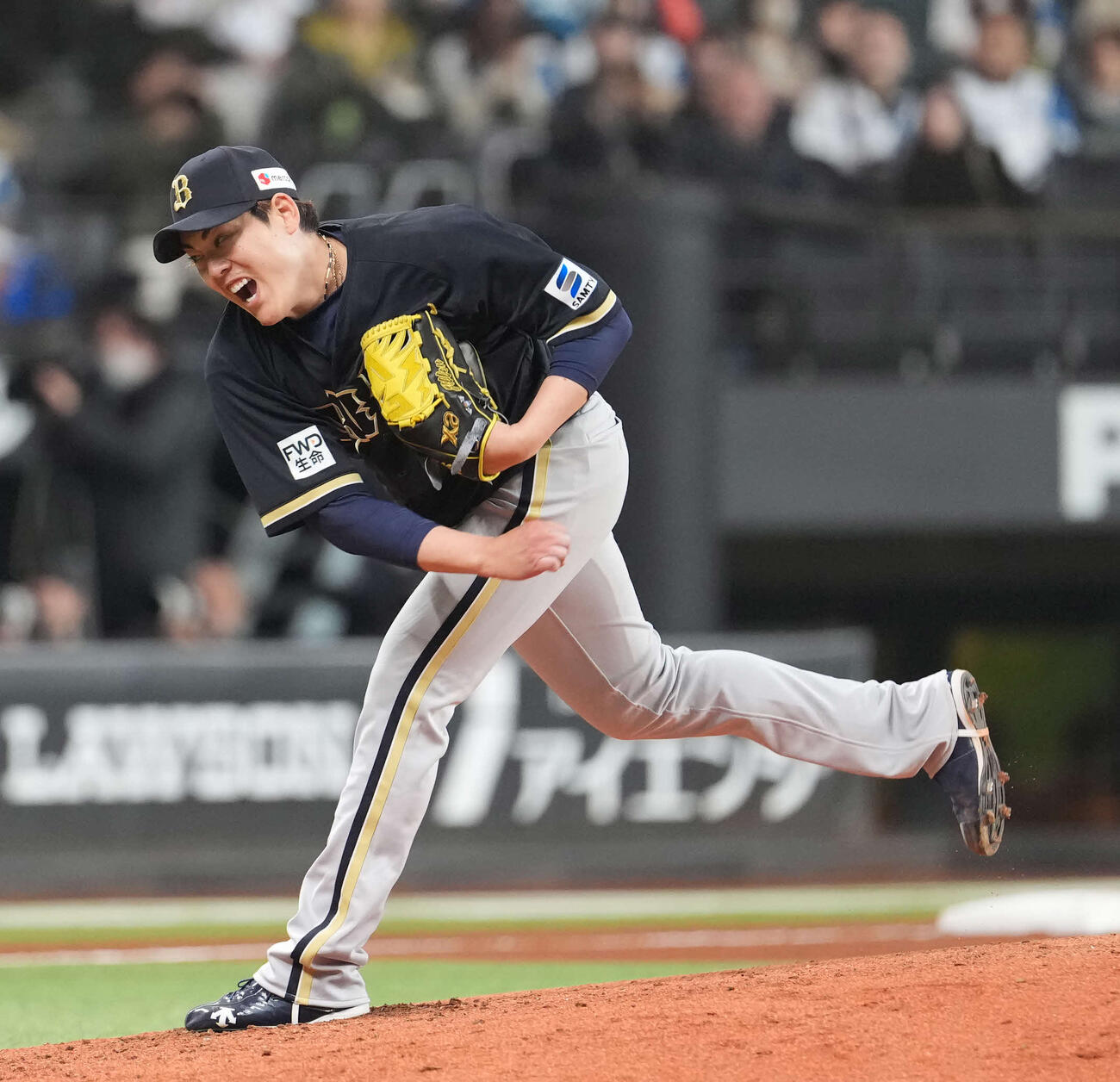 日本ハム対オリックス　4回、力投するオリックス九里（撮影・井上学）