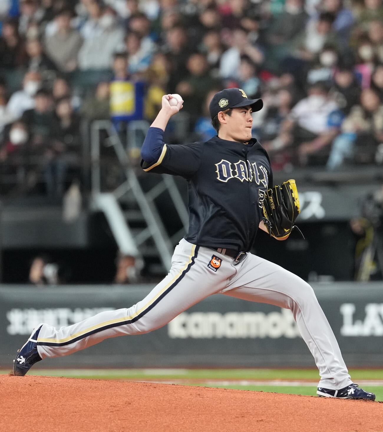 日本ハム対オリックス　オリックス先発の九里（撮影・井上学）
