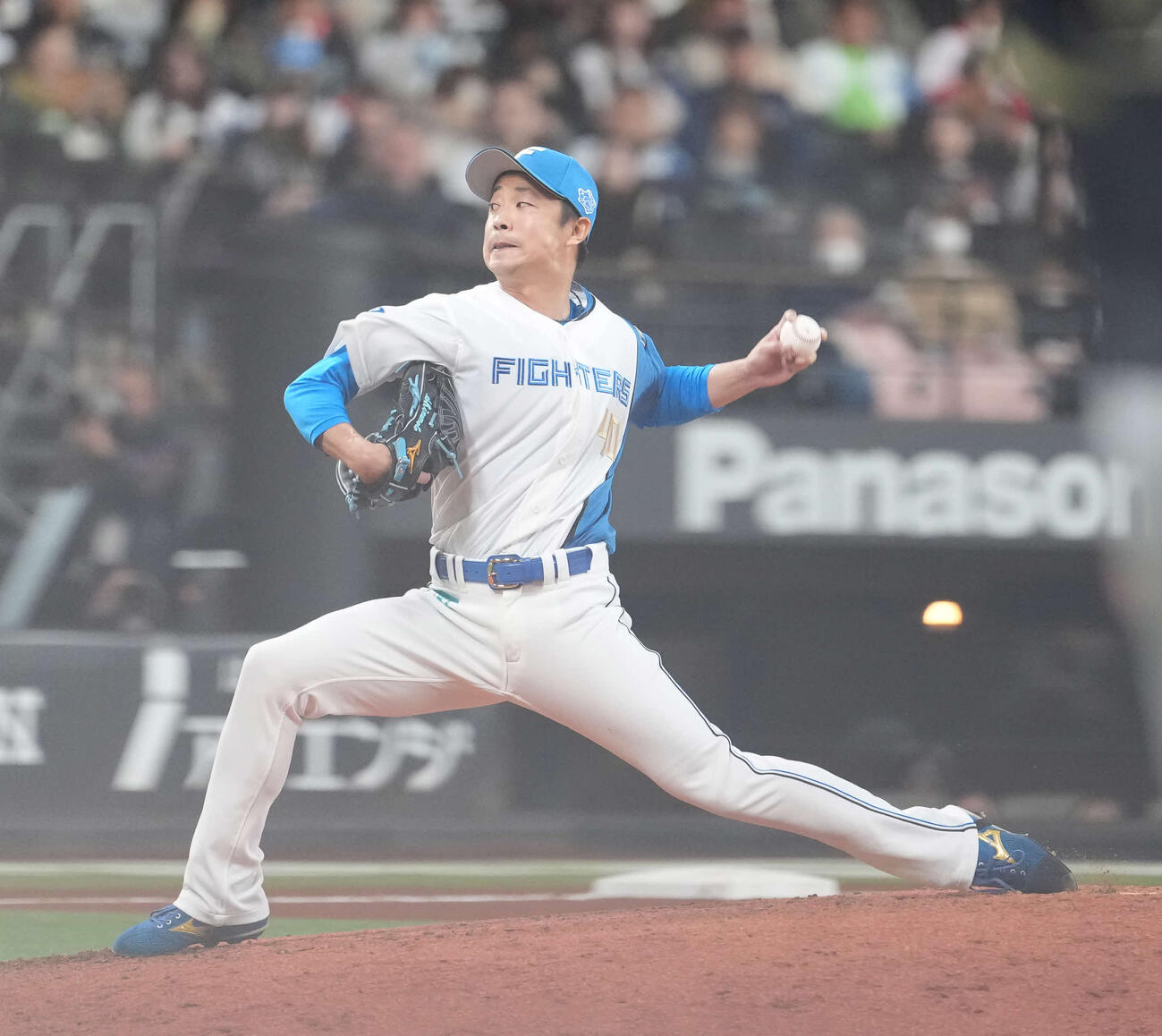 日本ハム対オリックス　日本ハムの島本（撮影・井上学）