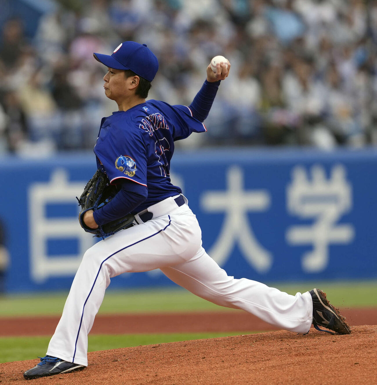 ヤクルト対中日　中日先発の桜井（撮影・小島史椰）