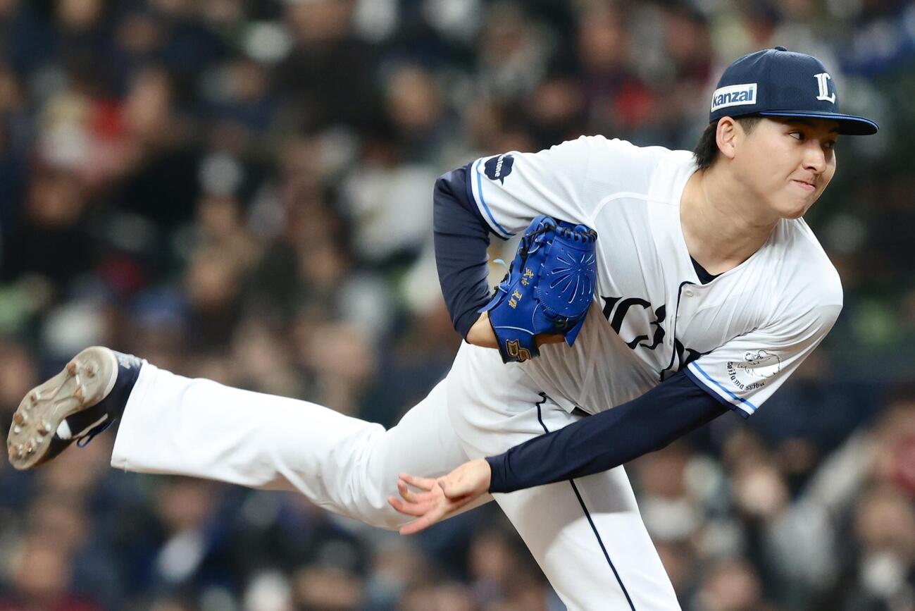 西武対楽天　5回表、力投する武内（撮影・河田真司）