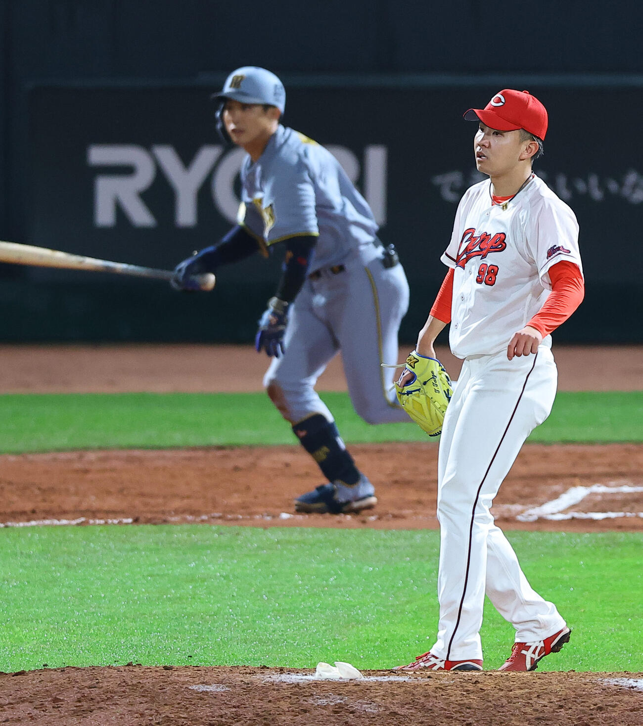 広島対阪神　10回表阪神1死一塁、辻は木浪に勝ち越し2点本塁打を浴びる（撮影・上田博志）