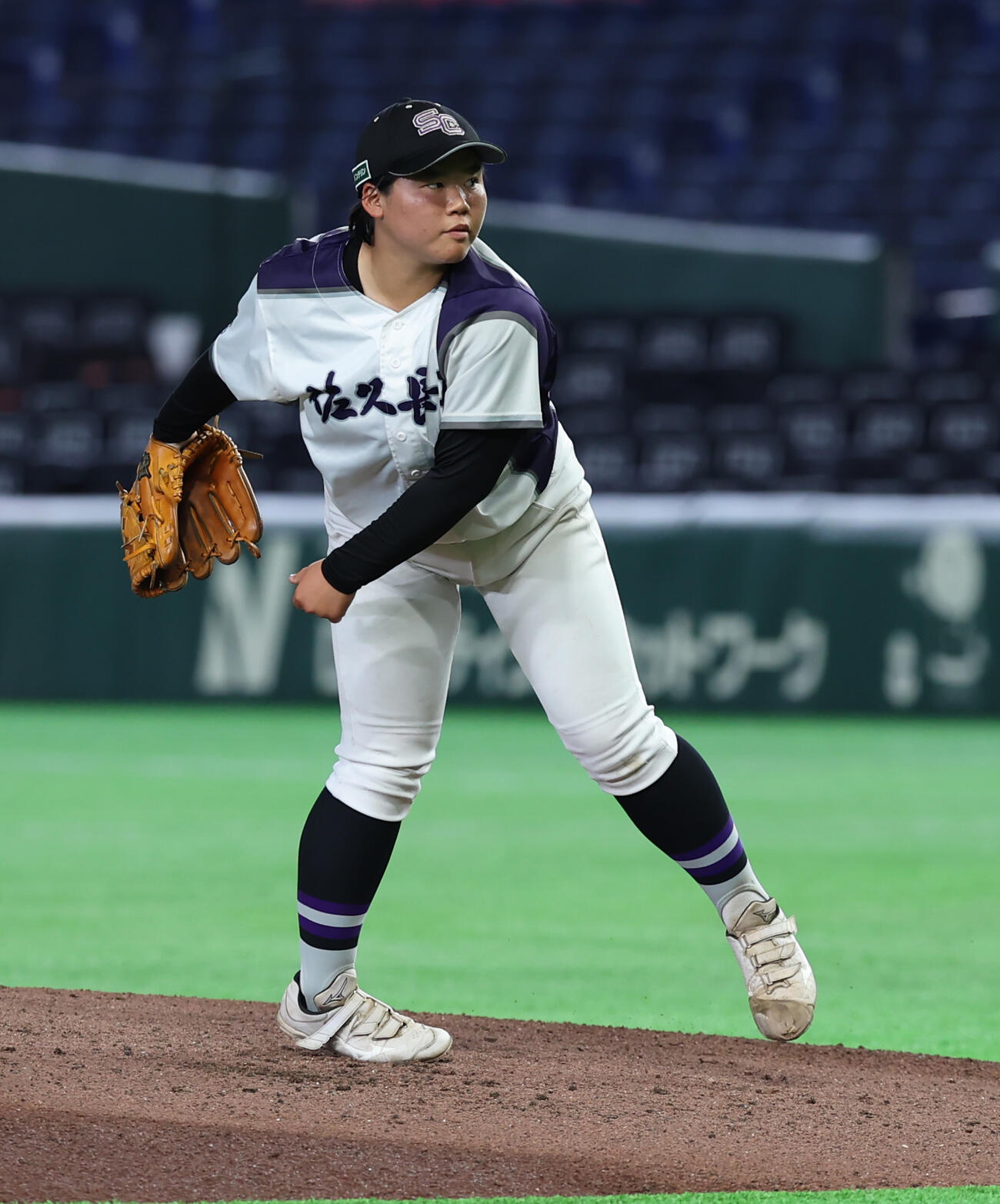 佐久長聖対履正社　佐久長聖2番手の天野（撮影・水谷安孝）