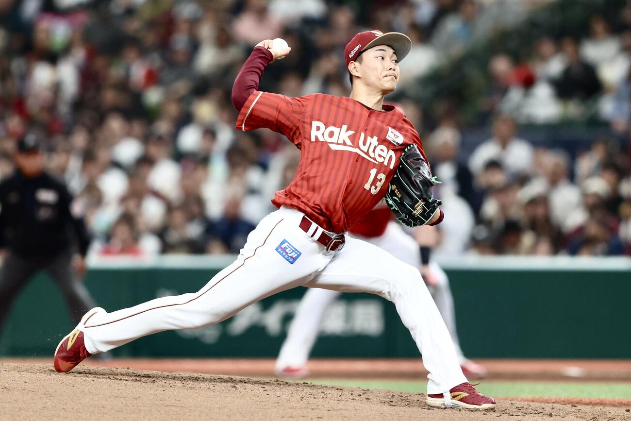 西武対楽天　2回裏、力投する藤原（撮影・河田真司）