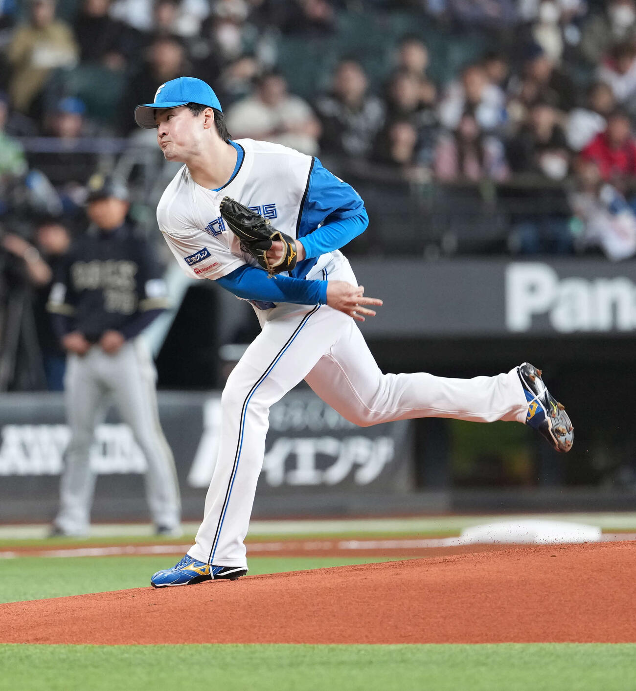 日本ハム対オリックス　日本ハム先発の有原（撮影・井上学）