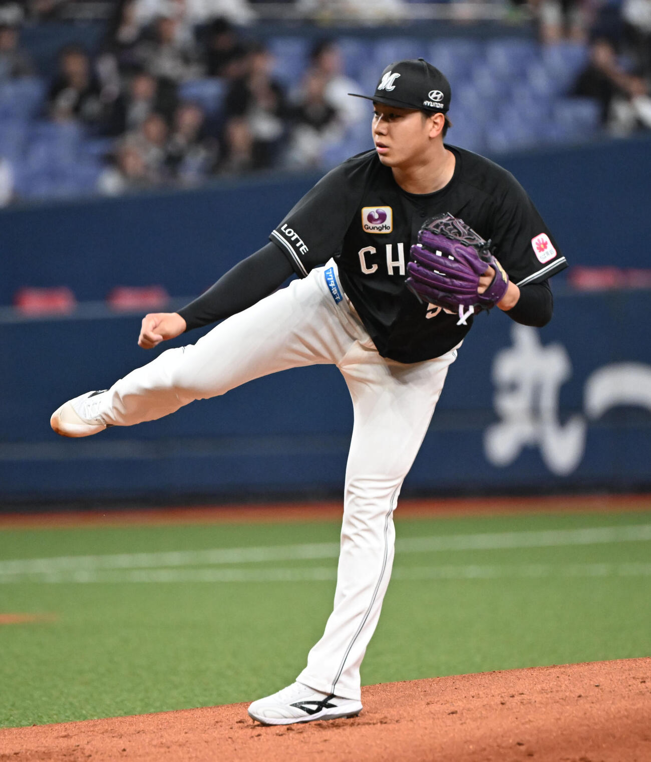 オリックス対ロッテ　先発するロッテ木村（撮影・和賀正仁）