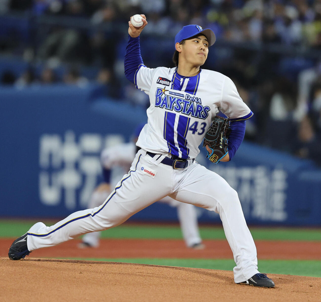 DeNA対中日　DeNA先発の深沢（撮影・野上伸悟）