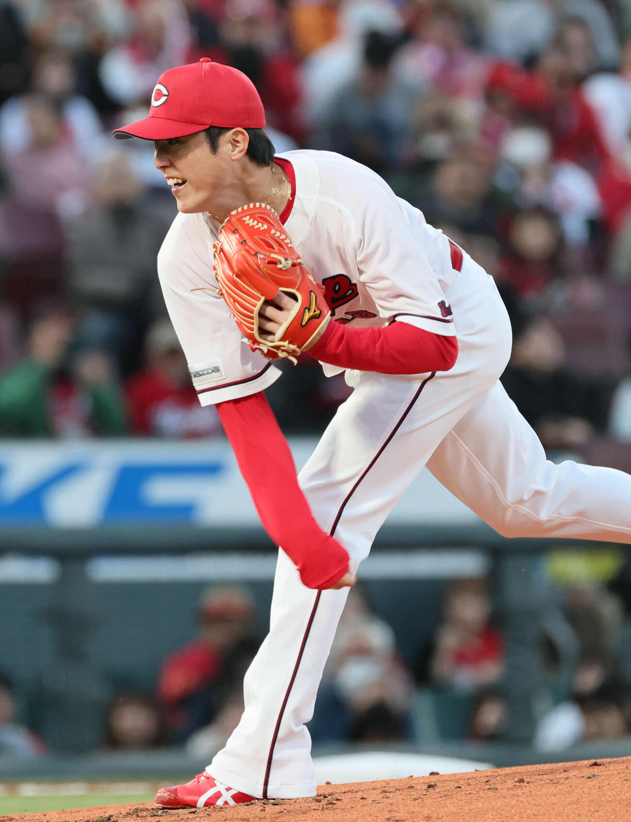 広島対巨人　広島先発の森下（撮影・加藤孝規）