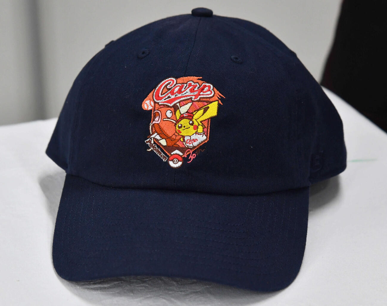 広島とポケットモンスターとのコラボグッズ（撮影・岩下翔太）