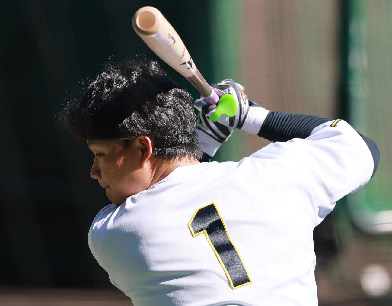 阪神対ヤクルト　試合前の練習に励む阪神森下（撮影・上山淳一）