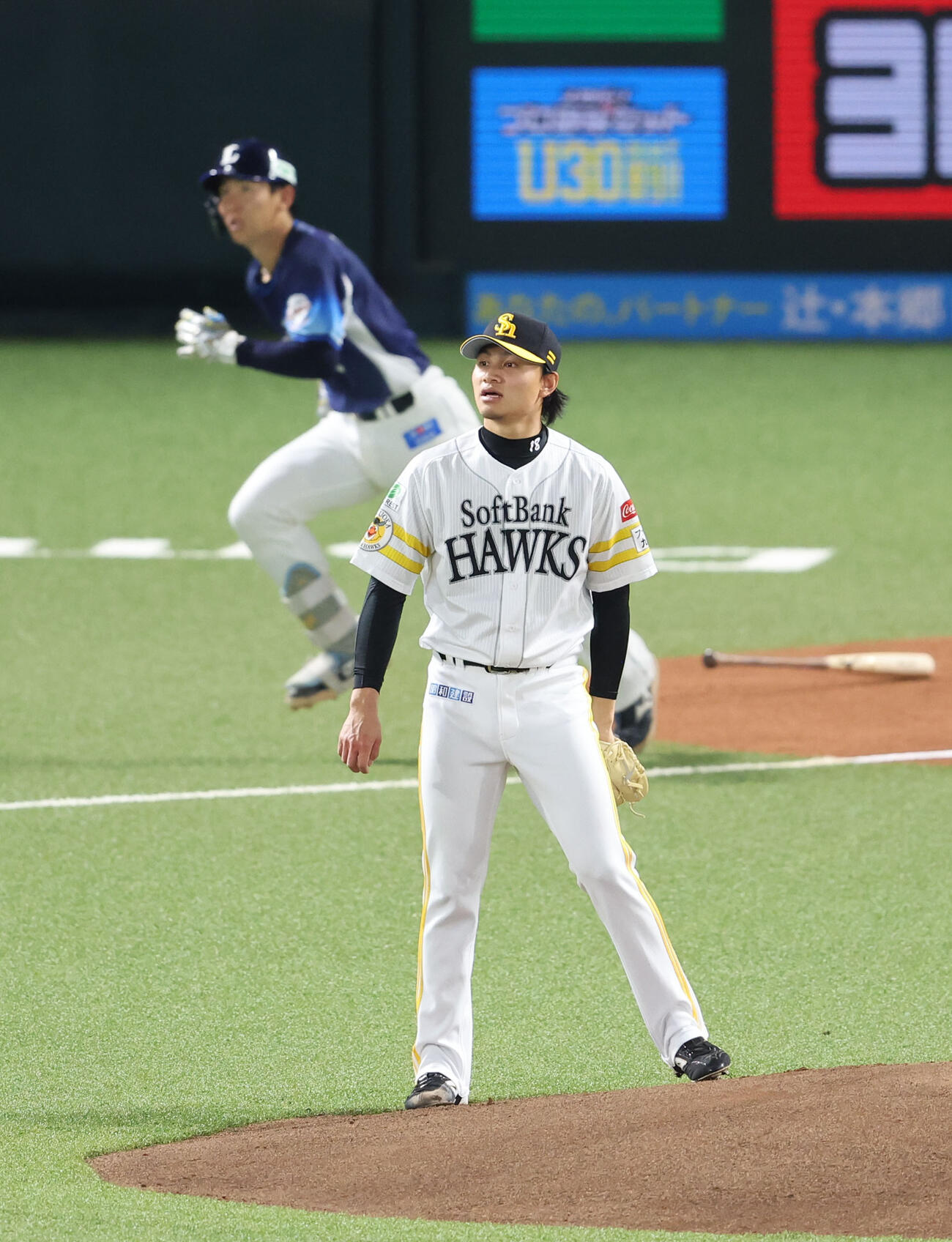 ソフバンク対西武　1回表西武2死、小島大河に右越え先制本塁打を浴びた徐若熙（撮影・梅根麻紀）