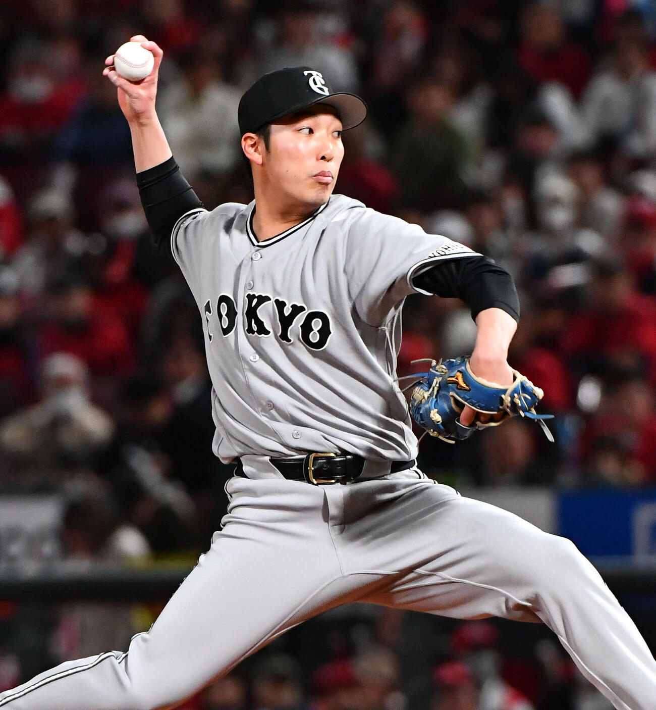 広島対巨人　8回裏から登板した、巨人2番手の赤星（撮影・岩下翔太）