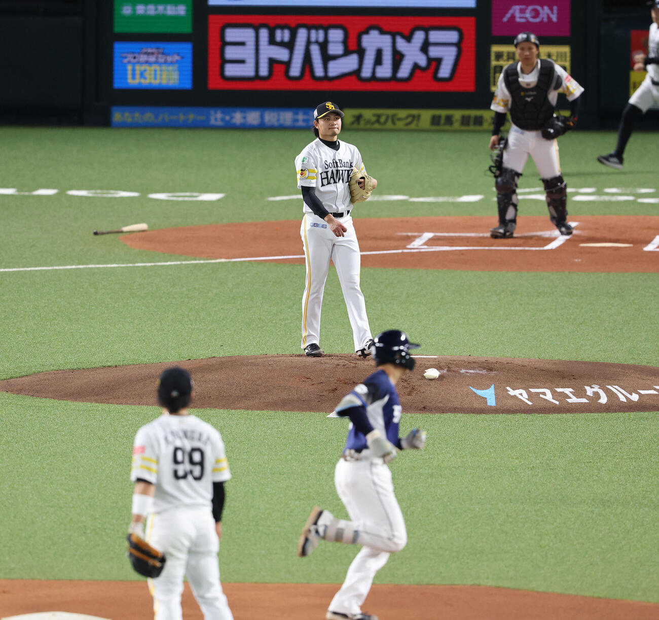 ソフバンク対西武　1回表西武2死、小島大河に右越え先制本塁打を浴びた徐若熙（撮影・梅根麻紀）