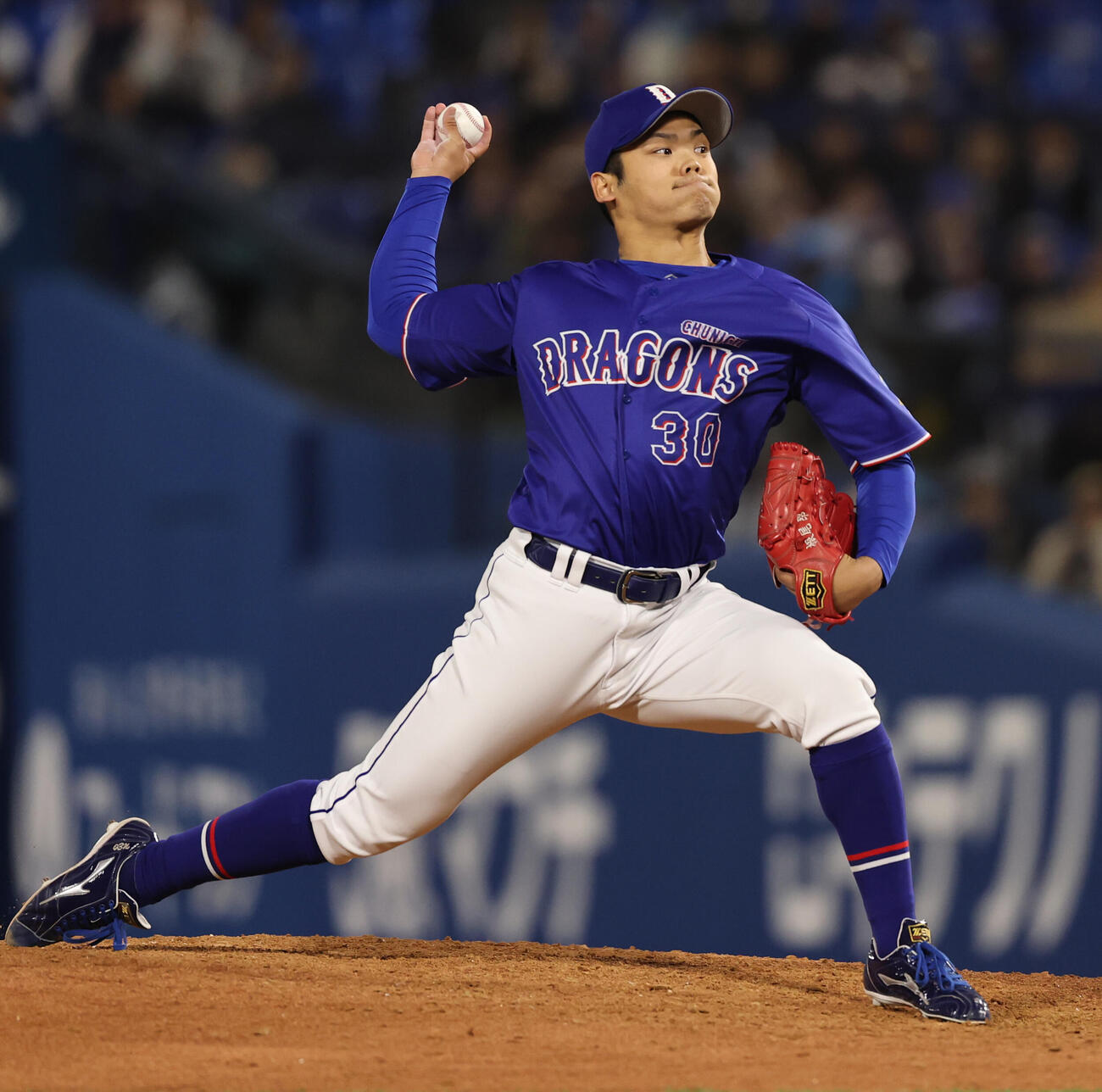 DeNA対中日　力投する中日根尾（撮影・野上伸悟）