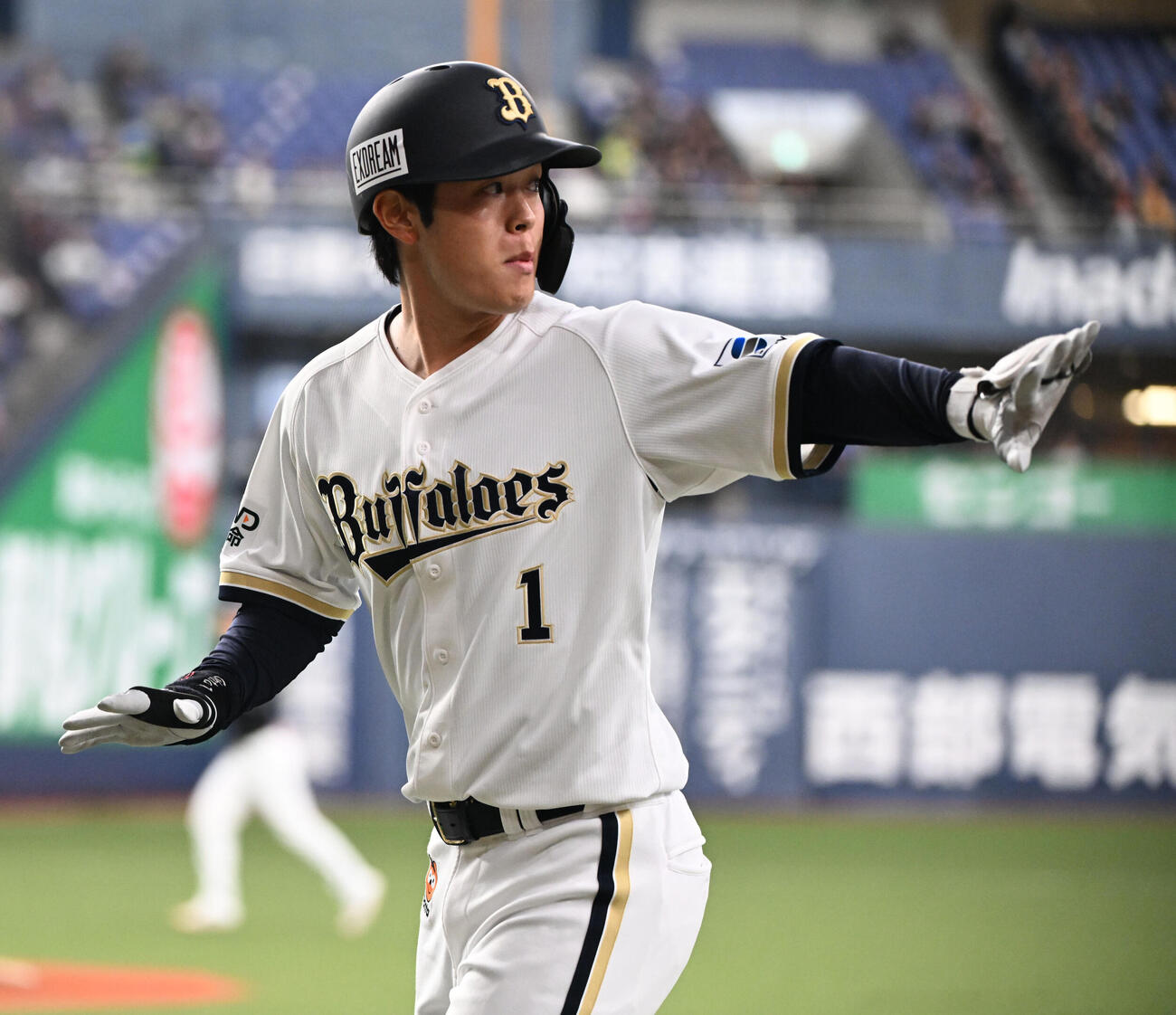オリックス対ロッテ　3回裏オリックス2死満塁、右前適時打を放った太田（撮影・和賀正仁）
