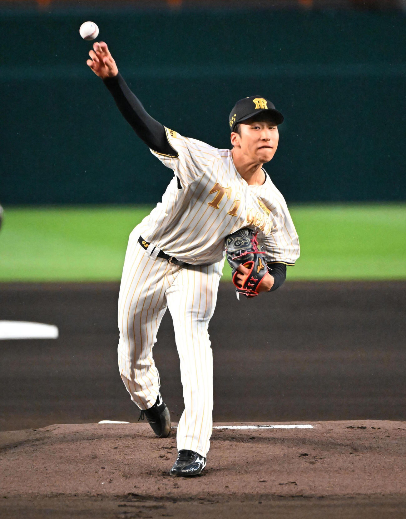 阪神対ヤクルト　プロ初先発の阪神茨木（撮影・石井愛子）