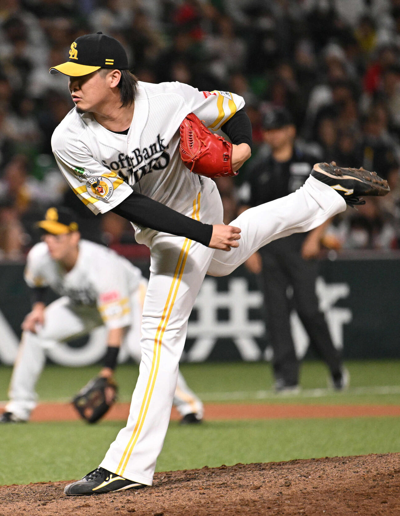 ソフトバンク対西武　ソフトバンク3番手投手の杉山（撮影・林敢治）
