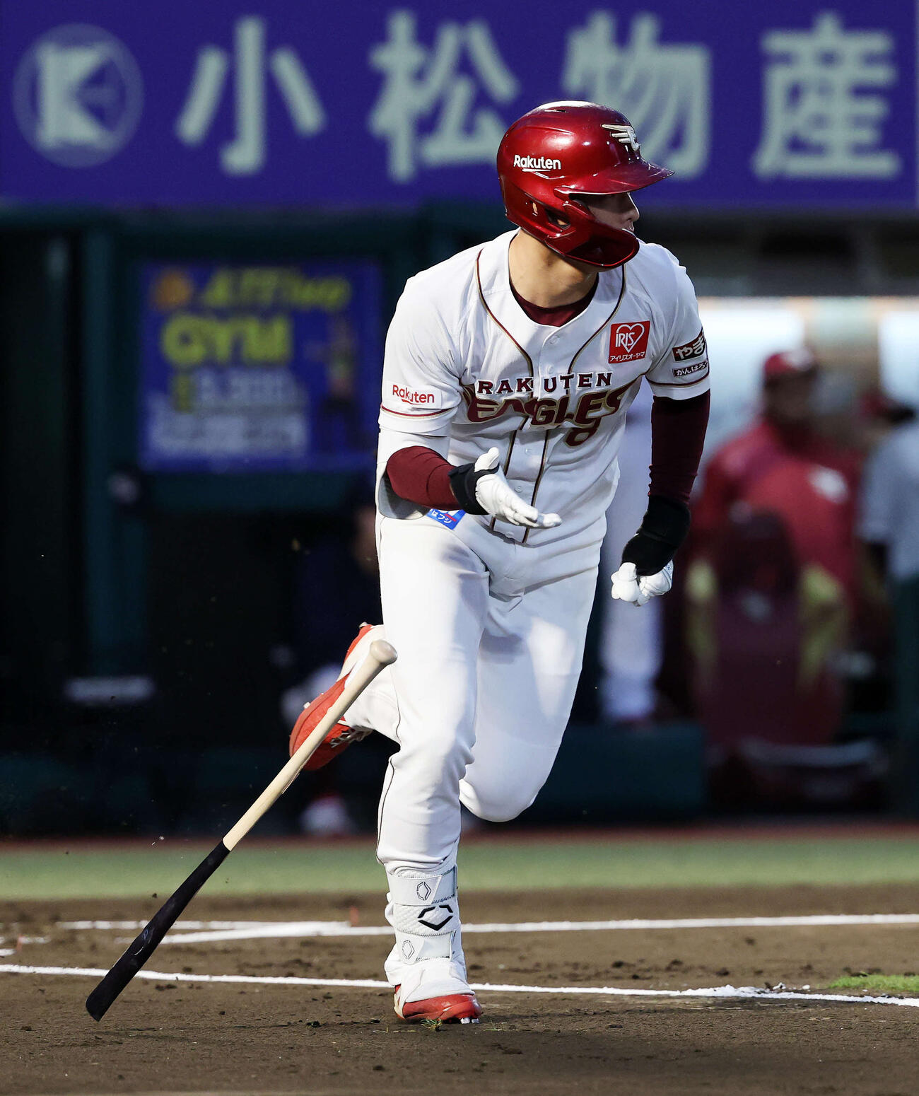 26年4月9日　楽天対日本ハム　1回裏楽天無死一塁、辰己は内野安打を放つ（撮影・鈴木正人）　