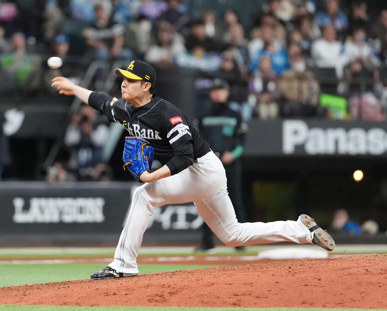 日本ハム対ソフトバンク　ソフトバンク松本裕（撮影・井上学）