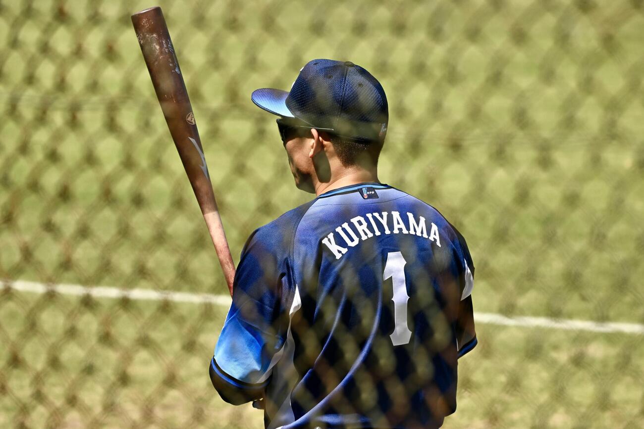 3軍戦　西武対巨人　試合に臨む西武栗山（撮影・滝沢徹郎）