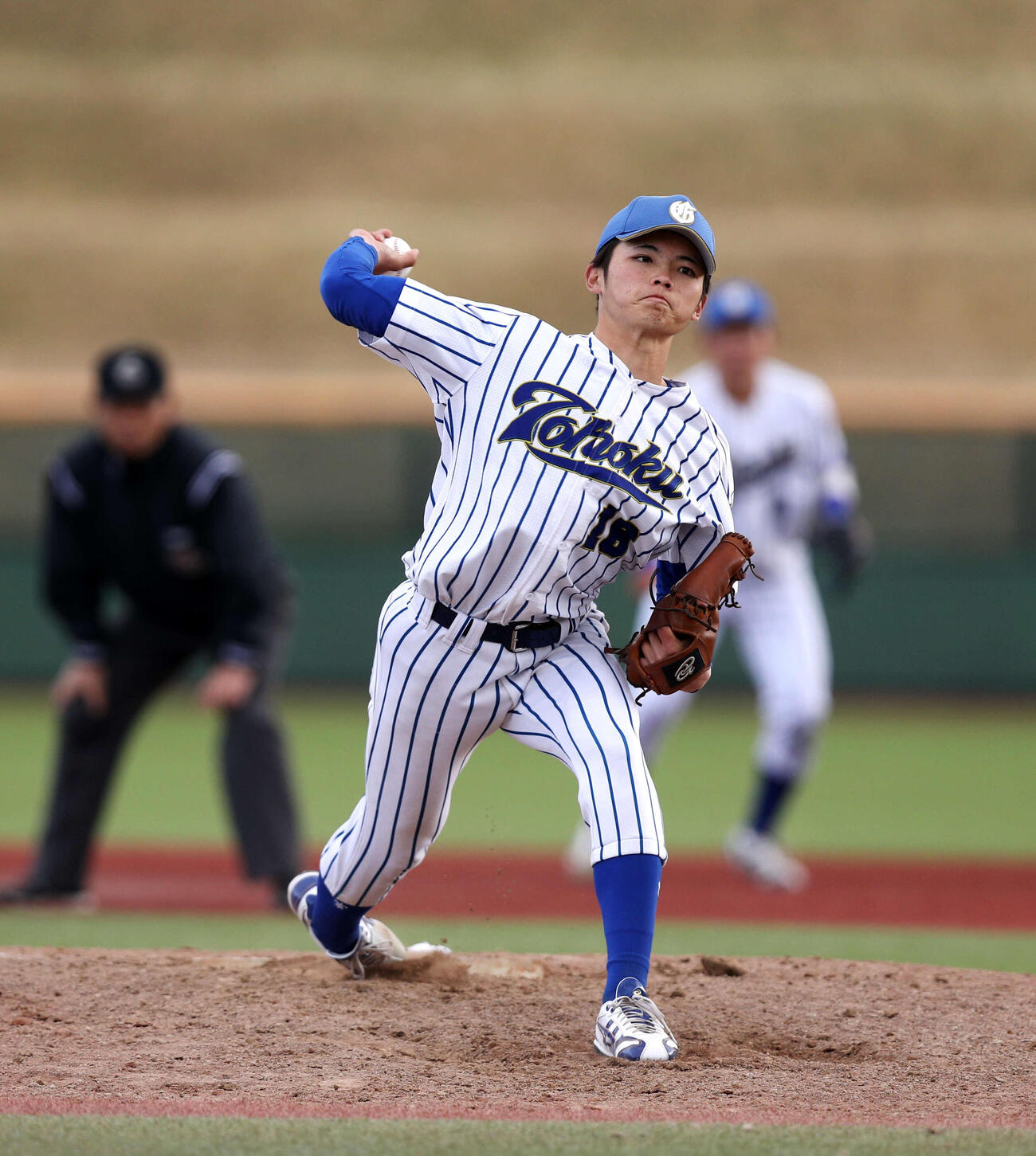 東北学院大対東北工大　9回、救援登板した東北学院大・千葉（撮影・木村有優）