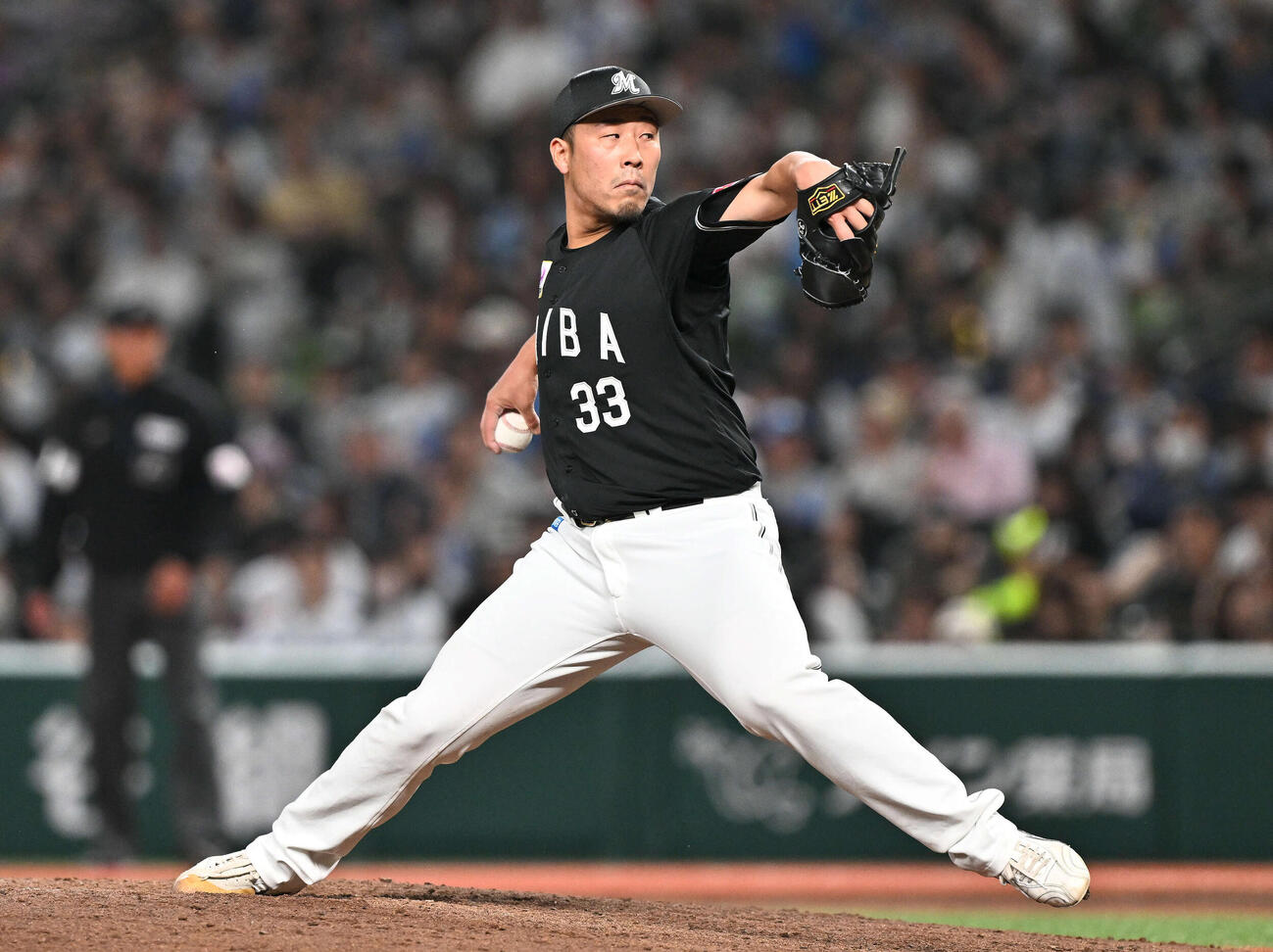 西武対ロッテ　ロッテ2番手の八木（撮影・滝沢徹郎）