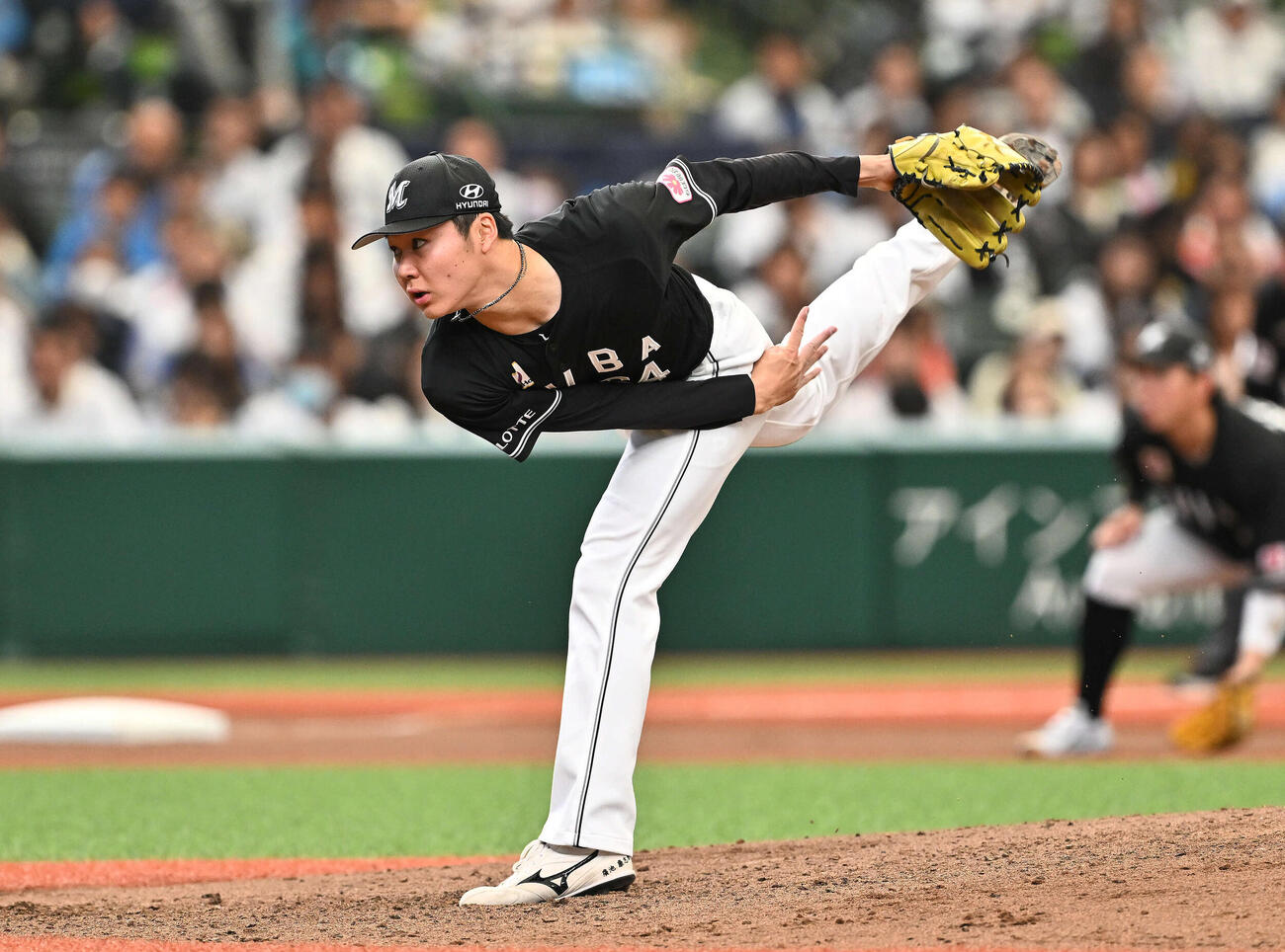 西武対ロッテ　ロッテ先発の広池（撮影・滝沢徹郎）