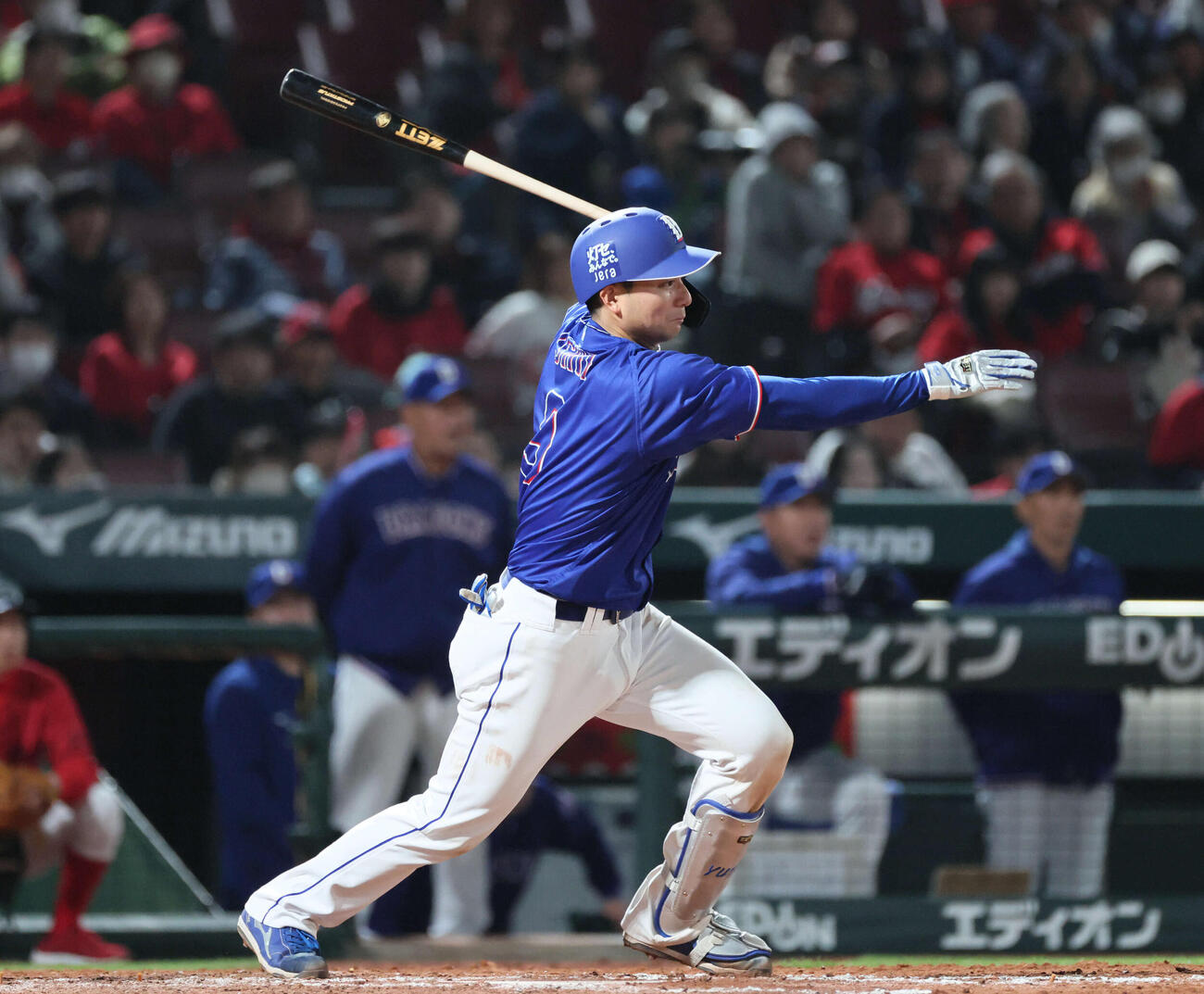 中前2点適時打を放つ中日石伊雄太（2026年3月撮影）