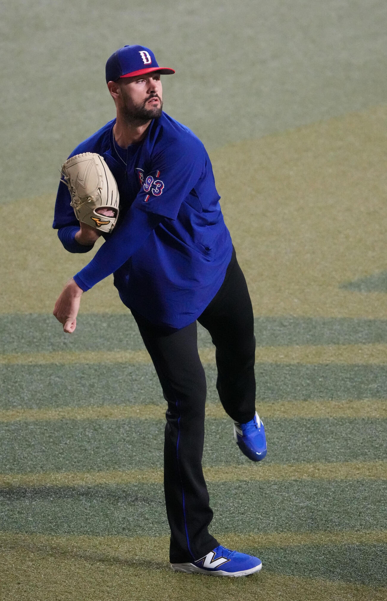 一軍練習に合流しキャッチボールをするマラー（撮影・森本幸一）