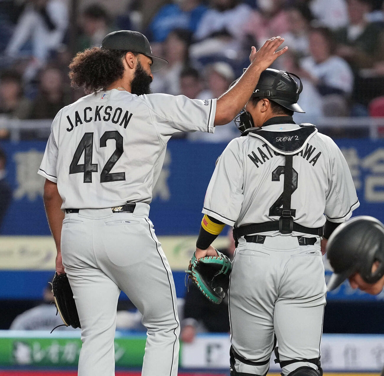 ロッテ対日本ハム　1回表、先制を許したロッテの先発ジャクソン（撮影・たえ見朱実）