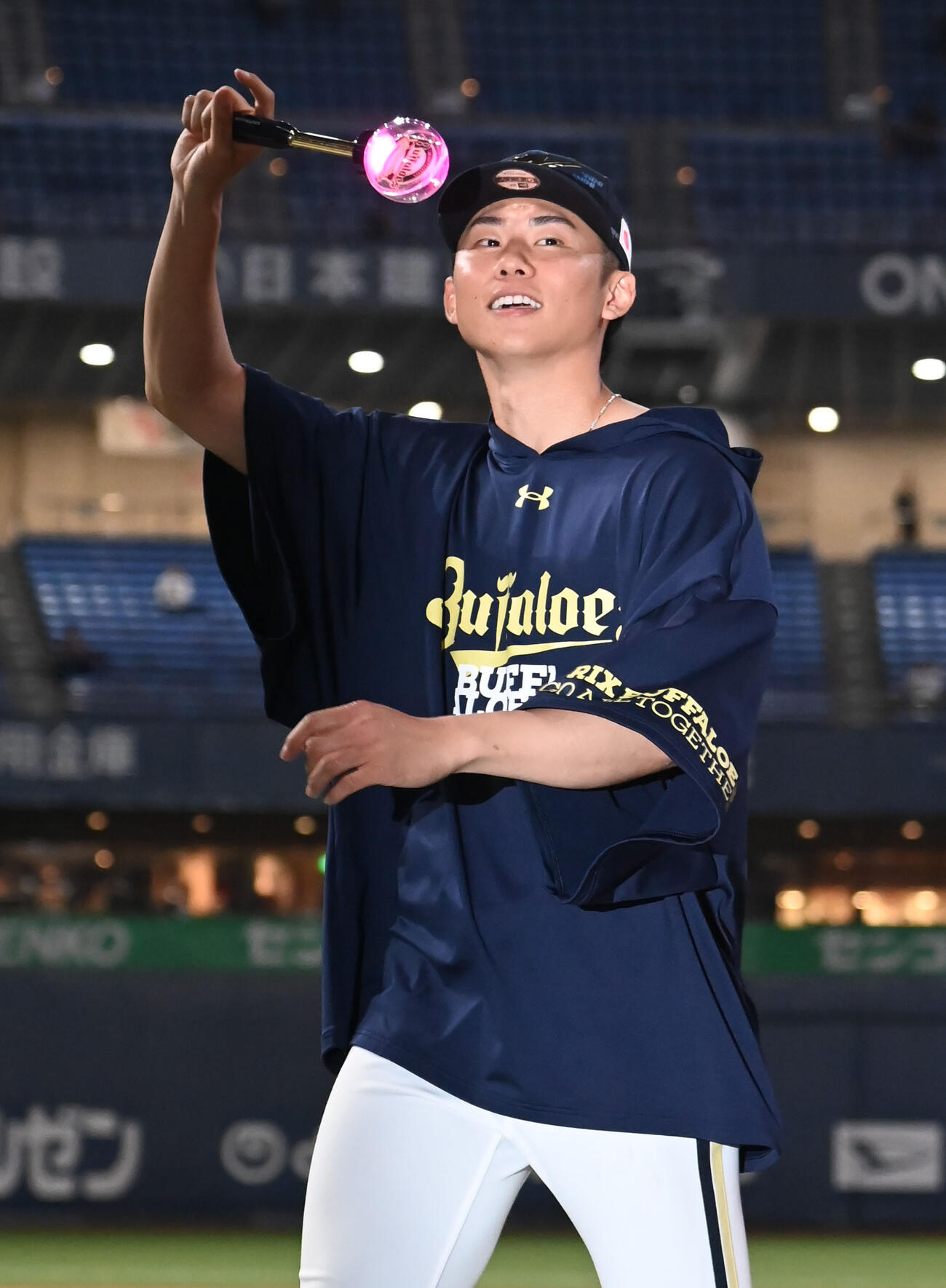 オリックス対西武　今季初勝利を決めたオリックスの曽谷（撮影・石井愛子）