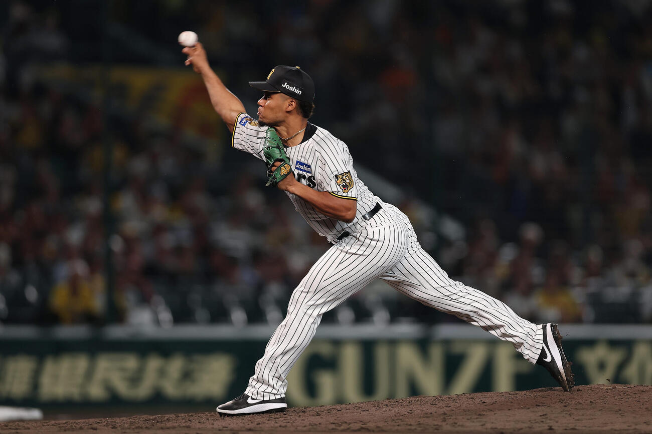 阪神対巨人　阪神3番手のモレッタ（撮影・前田充）