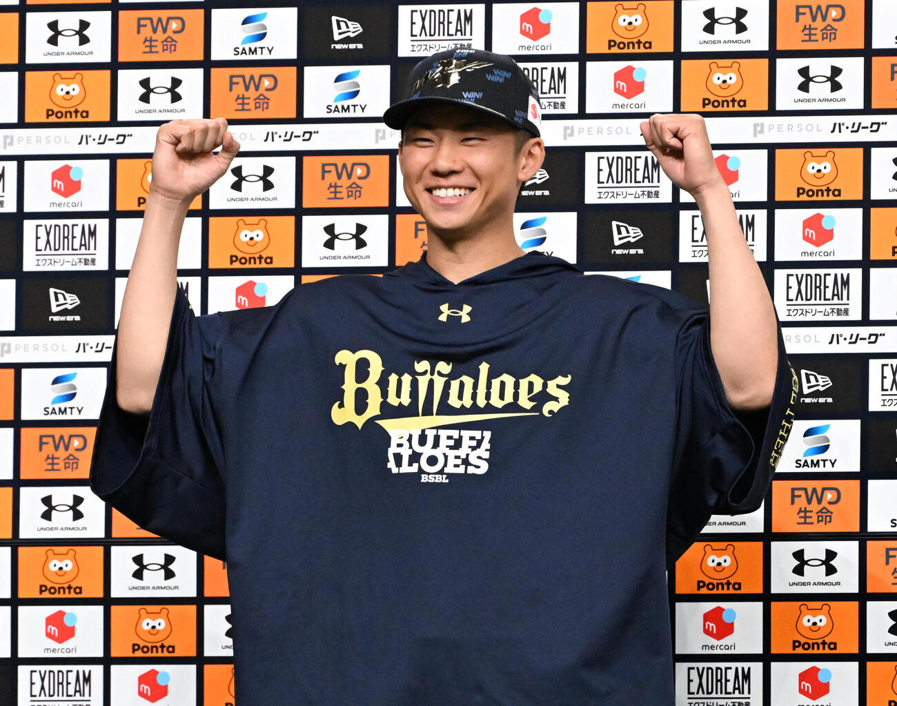 オリックス対西武　今季初勝利を決めたオリックスの曽谷（撮影・石井愛子）
