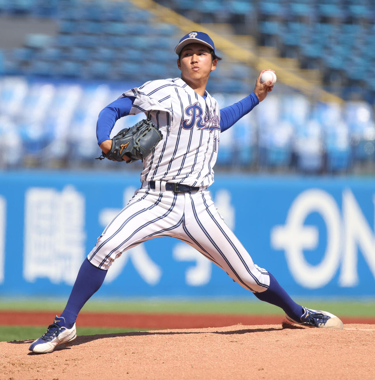 立正大対国学院大　先発した立正大・仁田（撮影・柴田隆二）