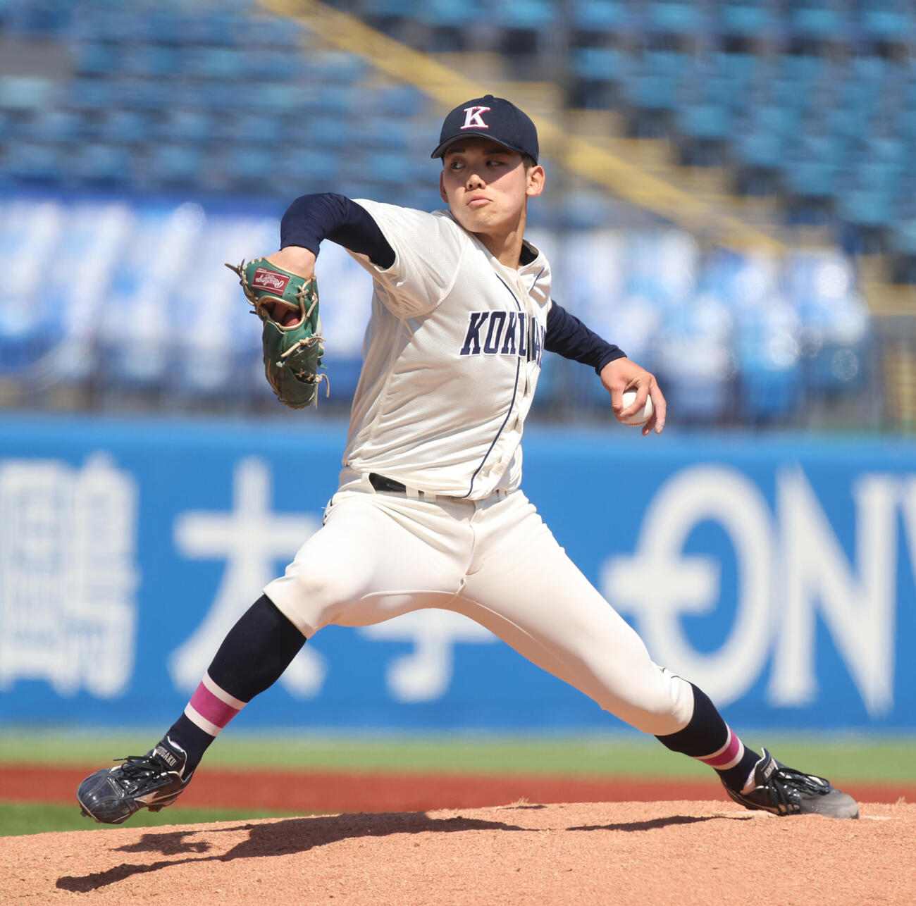 国学院大対立正大　先発した国学院大・藤本（撮影・柴田隆二）