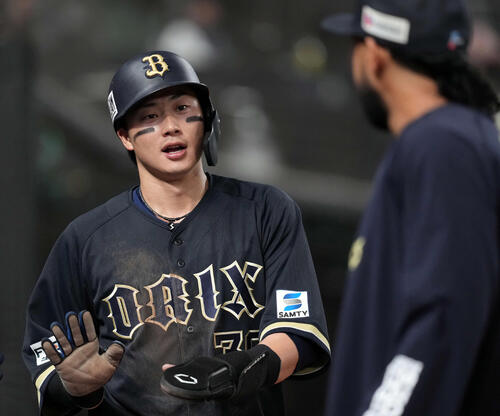 【オリックス】今季初１番起用の広岡大志　腰の張りのため３回に交代　第１打席は遊ゴロ