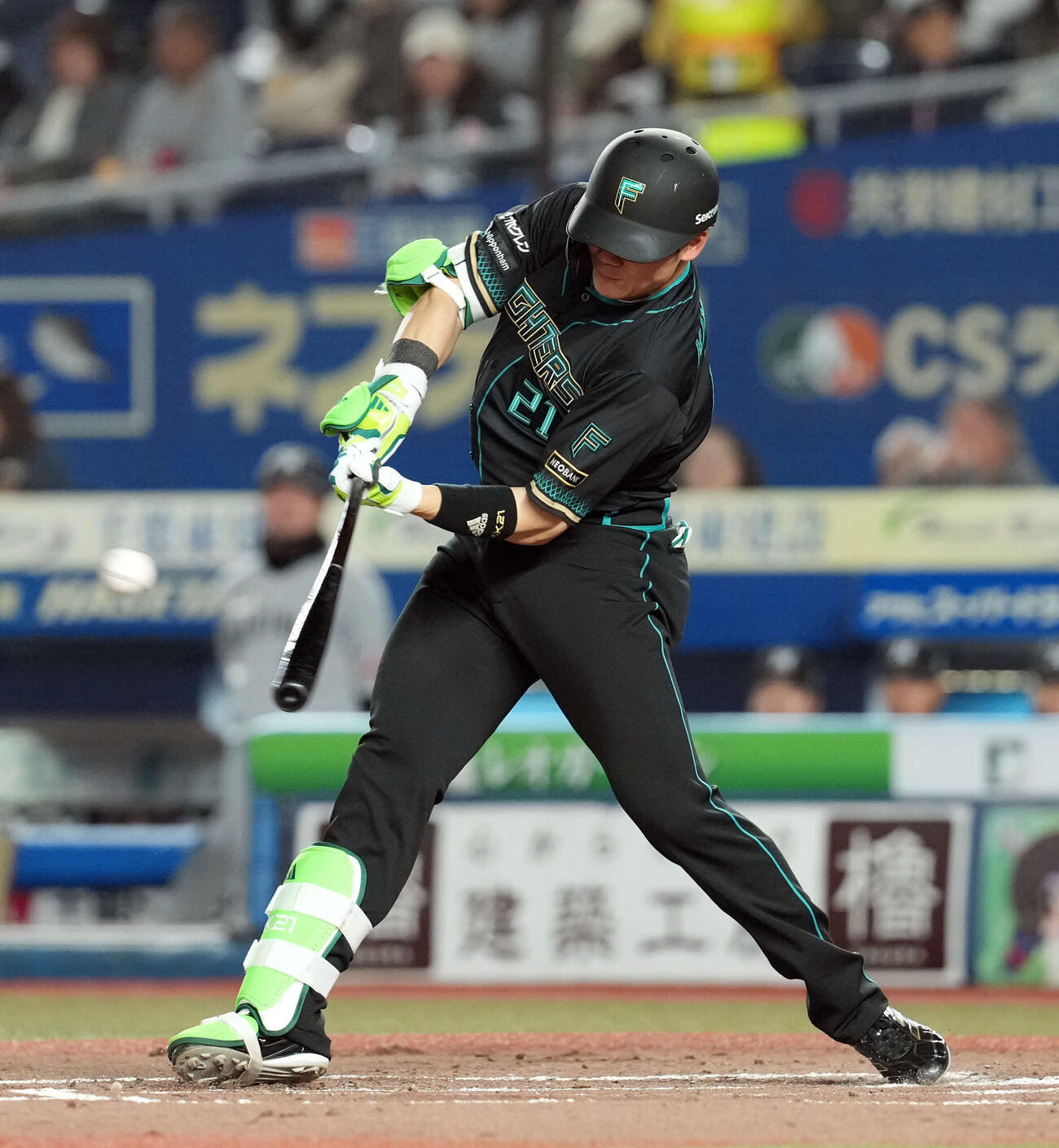 ロッテ対日本ハム　3回表日本ハム無死二塁、安打を放つ清宮（撮影・たえ見朱実）