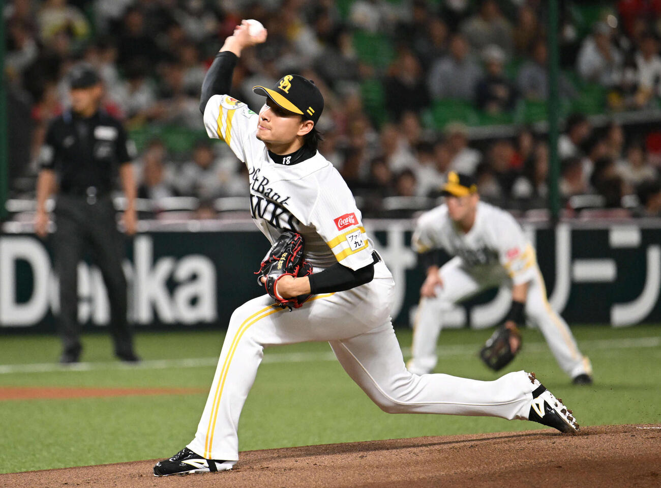 ソフトバンク対オリックス　ソフトバンク先発の徐若熙（撮影・林敢治）